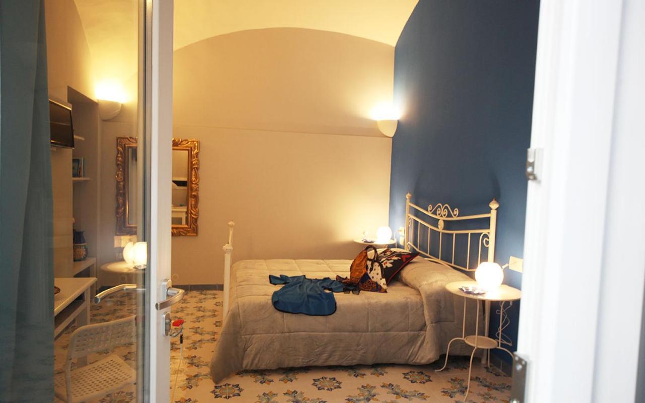 Bed and Breakfast Domus Vilu Nocera Superiore Екстер'єр фото