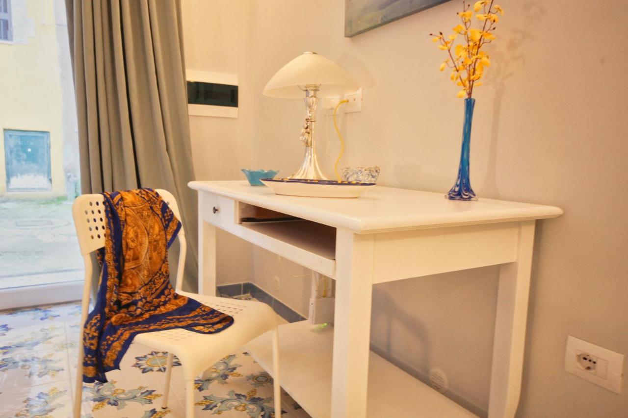 Bed and Breakfast Domus Vilu Nocera Superiore Екстер'єр фото