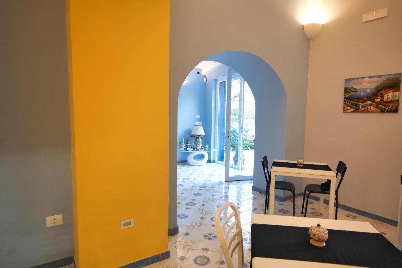 Bed and Breakfast Domus Vilu Nocera Superiore Екстер'єр фото