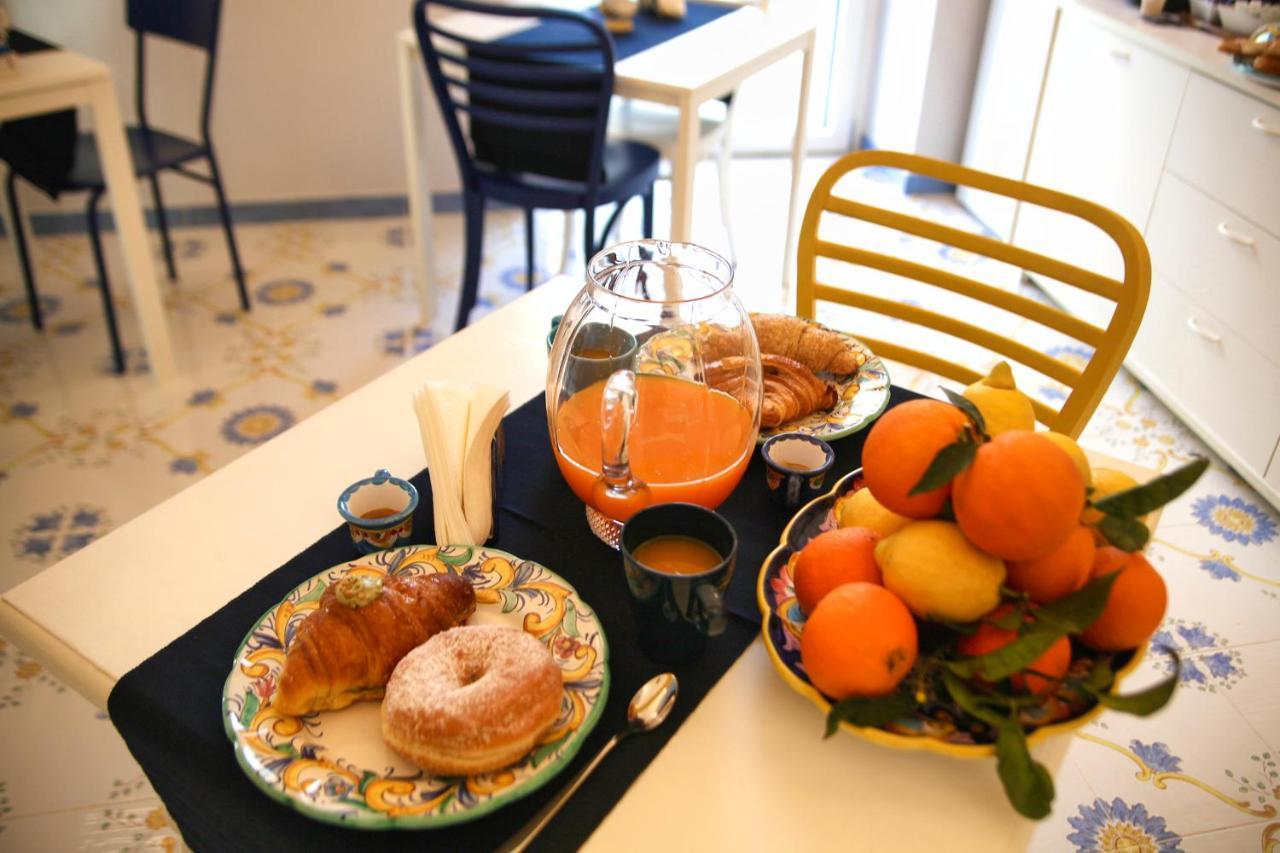 Bed and Breakfast Domus Vilu Nocera Superiore Екстер'єр фото