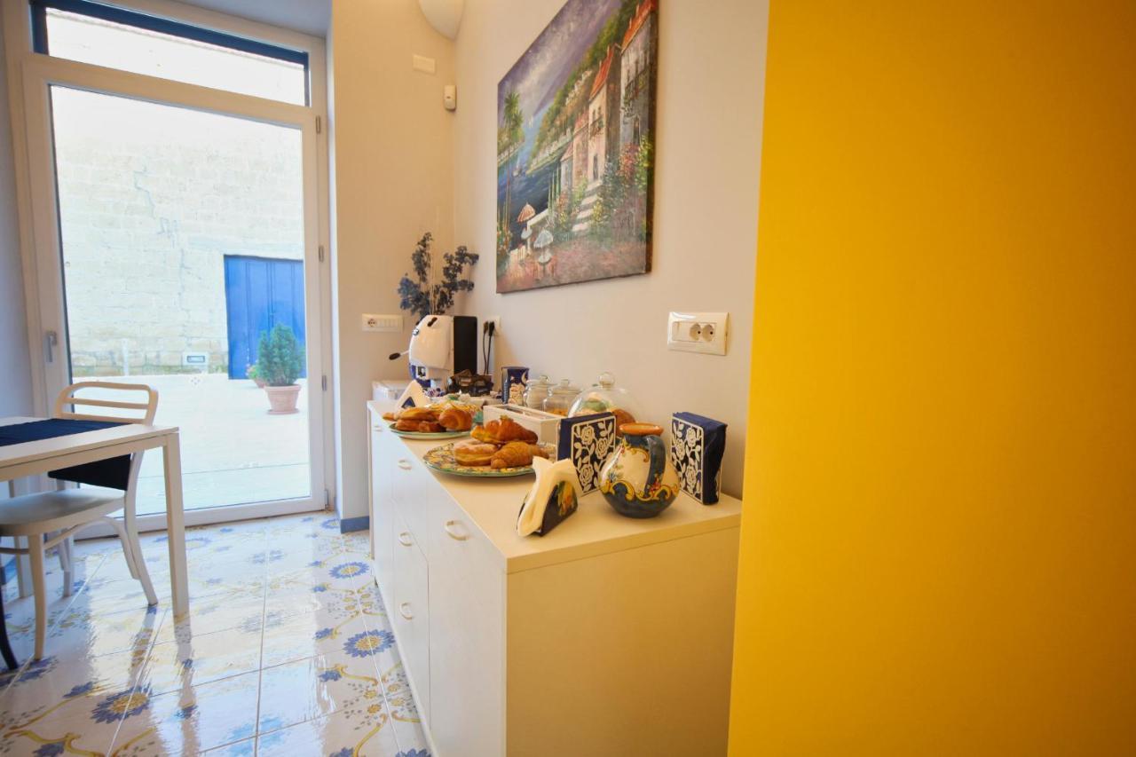 Bed and Breakfast Domus Vilu Nocera Superiore Екстер'єр фото