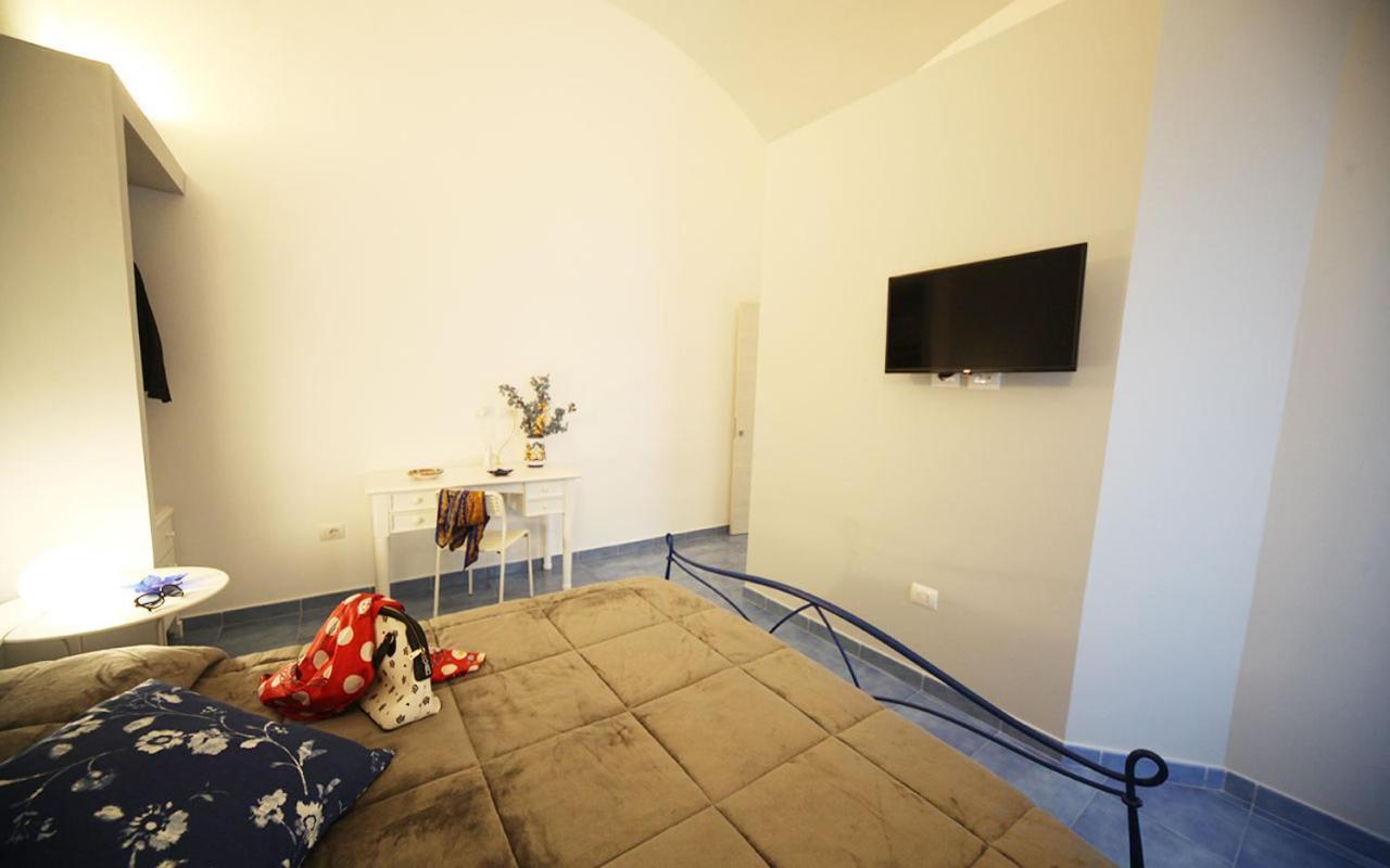 Bed and Breakfast Domus Vilu Nocera Superiore Екстер'єр фото
