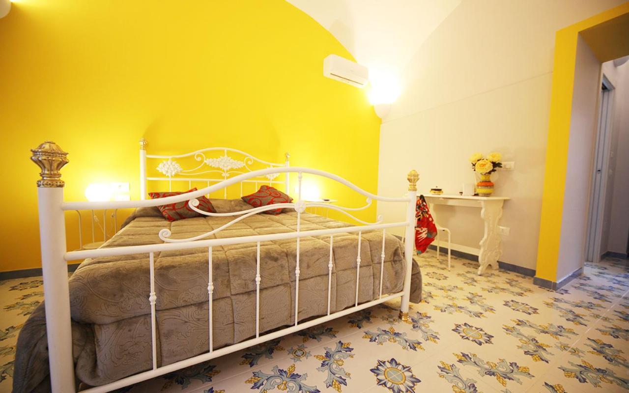 Bed and Breakfast Domus Vilu Nocera Superiore Екстер'єр фото